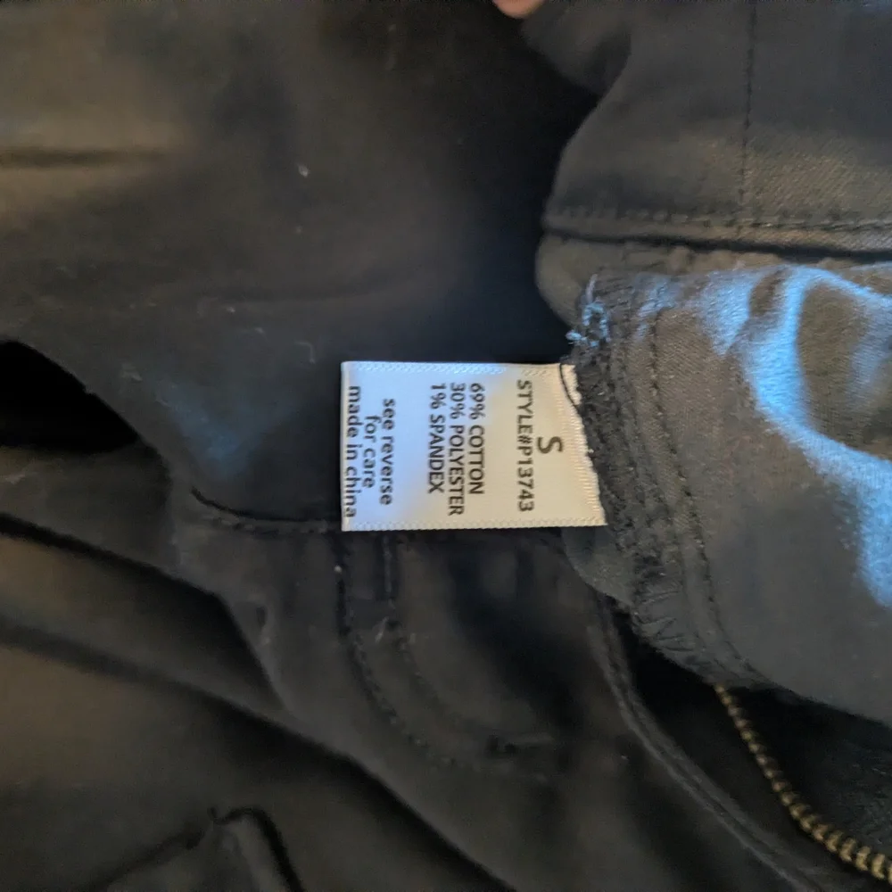 Active USA Black Cargo Women Jeans - Picture 4 of 7